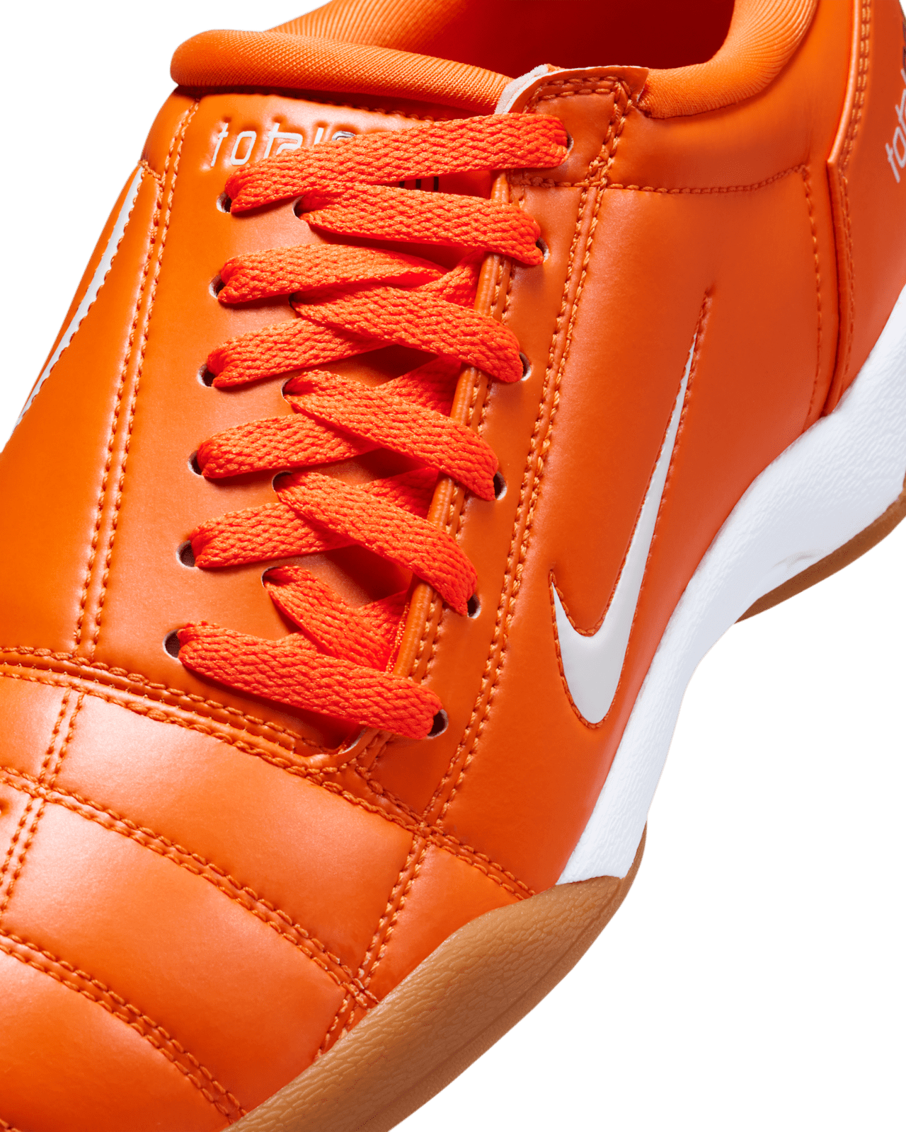 NIKE トータル90 26センチ - メルカリ